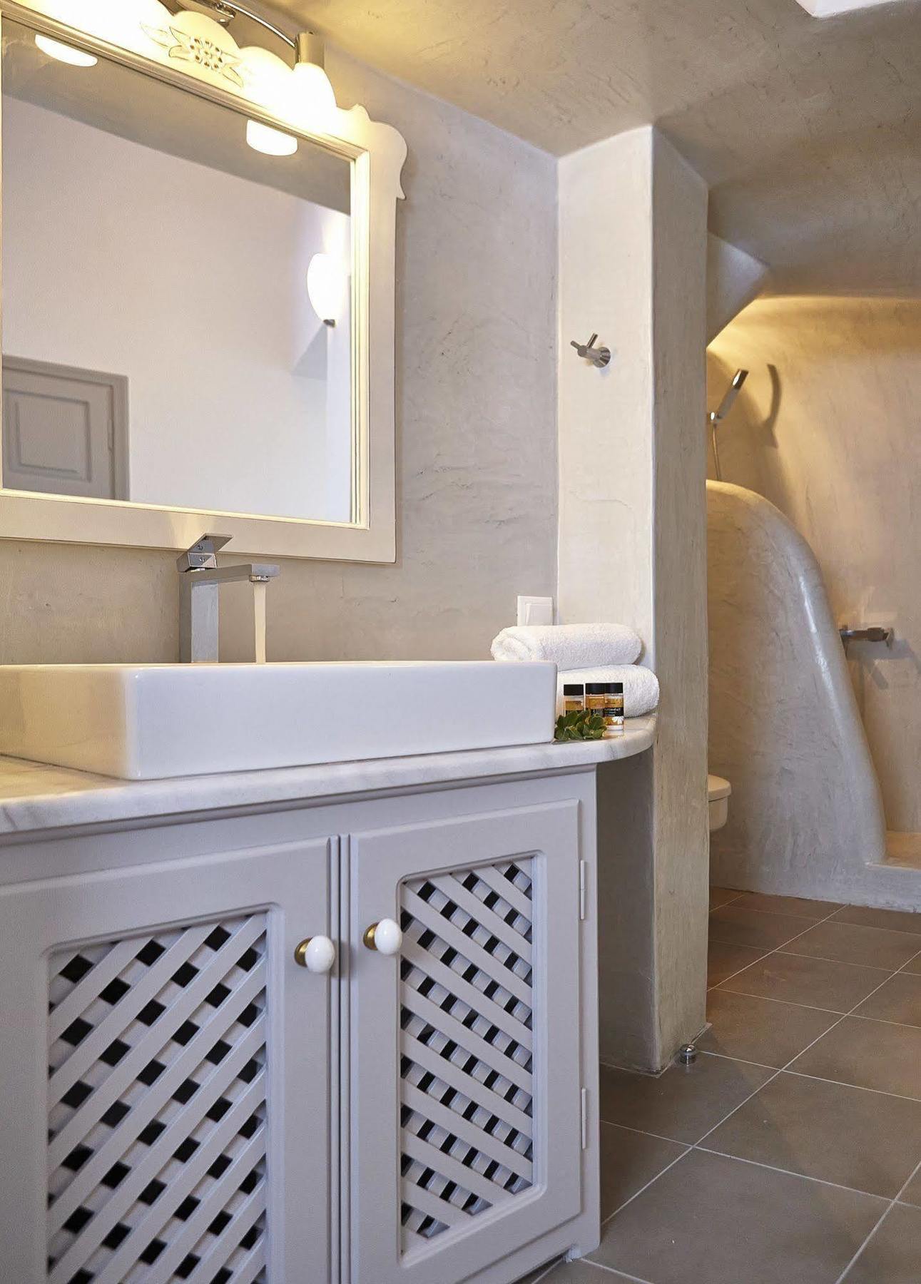 Liakada Oia Suites Luaran gambar