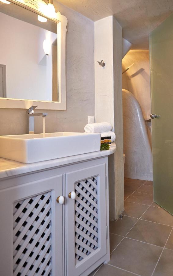 Liakada Oia Suites Luaran gambar